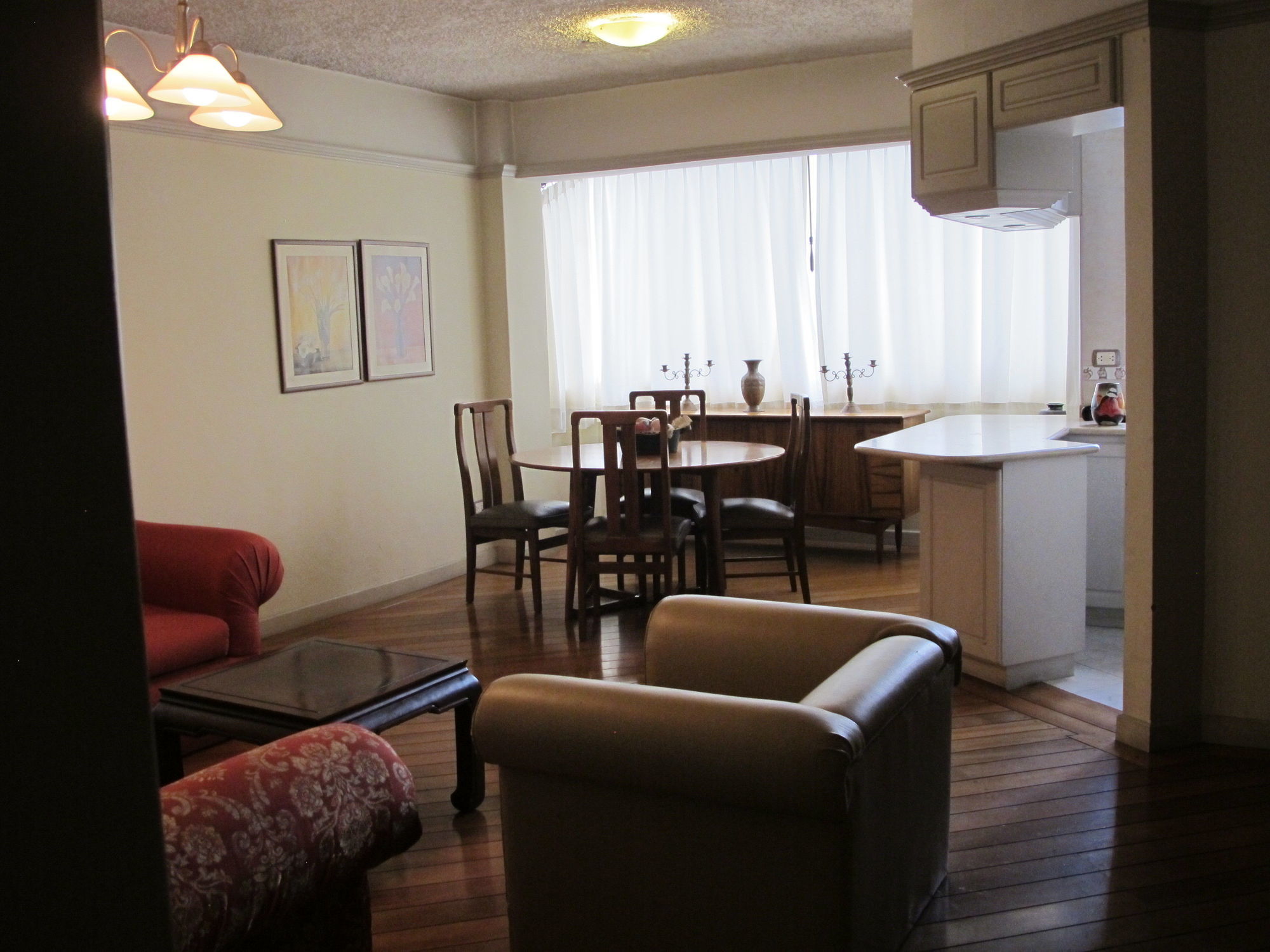 Filatelia Suites & Travel Quito Eksteriør billede